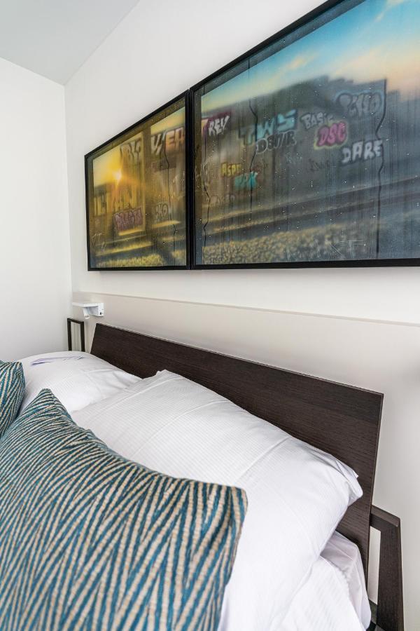 Hotel Alpes & Lac Neuchatel Ngoại thất bức ảnh