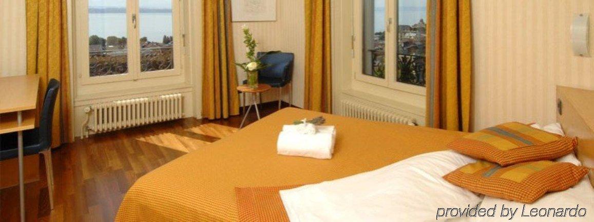 Hotel Alpes & Lac Neuchatel Phòng bức ảnh